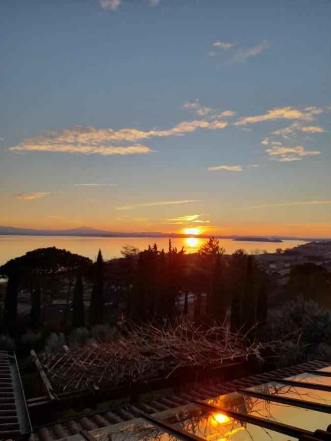 Lovely Place Passignano sul Trasimeno Luaran gambar