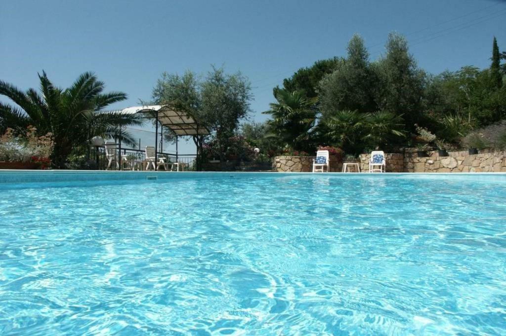 Lovely Place Passignano sul Trasimeno Luaran gambar